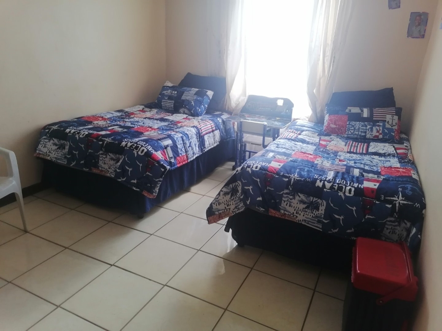 4 Bedroom Property for Sale in Lourierpark Free State